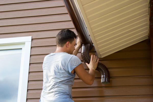 Cost of Porch Gutter Repair in Willoughby