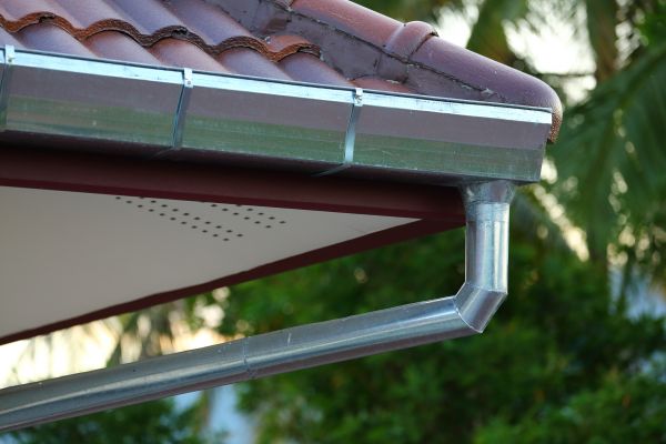 Cost of Zinc Gutters Installation in Willoughby