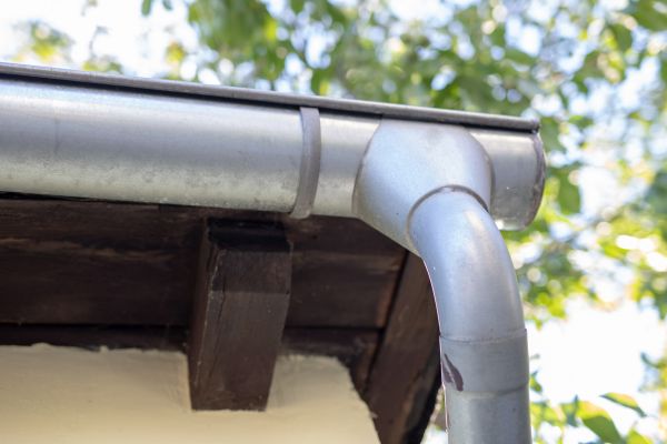 Cost of Metal Rain Gutter Installation in Willoughby